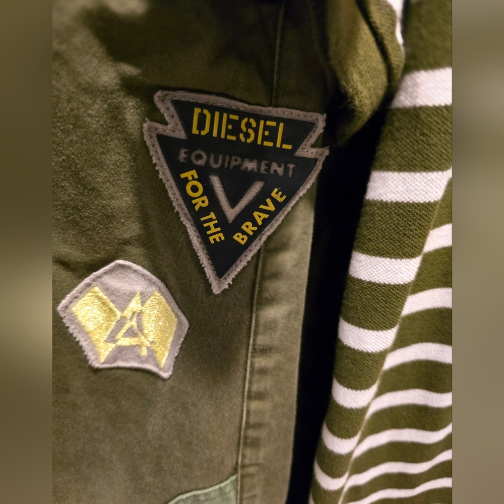 BOYS Lot of 2 Diesel Army Green Jeans w/ Patches Joe Fresh Size Small Polo Shirt - Picture 5 of 8